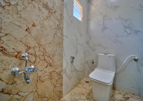 vihanis western clouds by voye homes