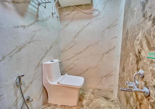 vihanis western clouds by voye homes