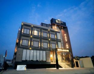 hotel midas inn mathura