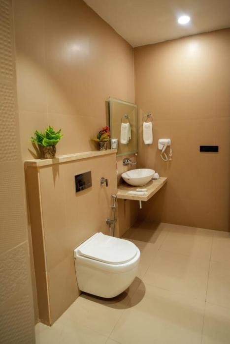 hotel midas inn mathura