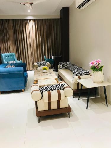 hotel midas inn mathura