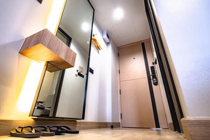 near don mueang hotel