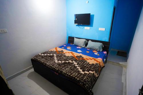 Hotel Meraki Inn,,2 star