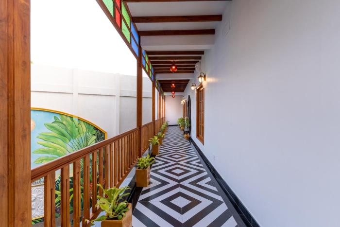 la moon puducherry