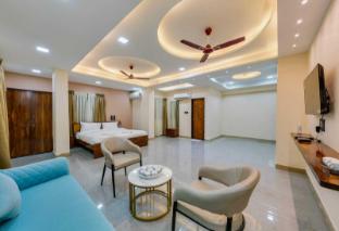 hotel grand residency