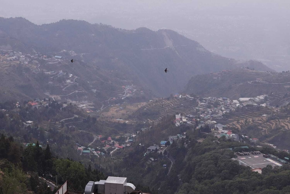 mountain retreat by 360 degree