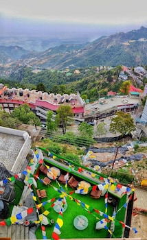 mountain retreat by 360 degree