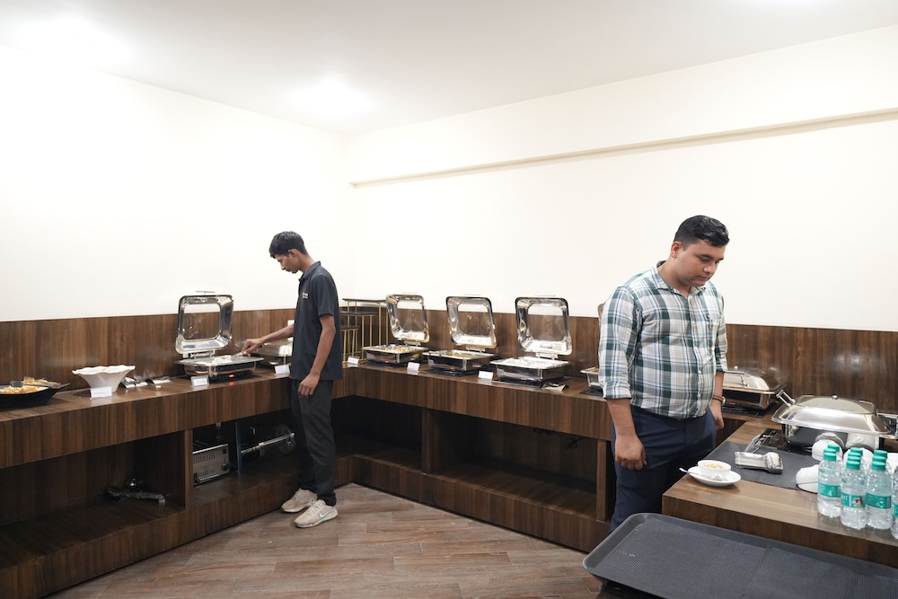 evoke express candolim