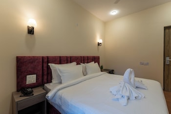 evoke express candolim