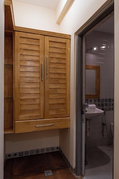 evoke express candolim