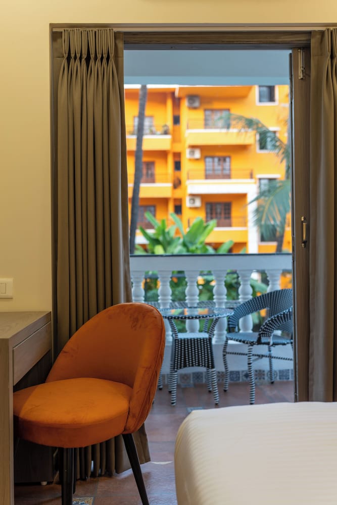 evoke express candolim