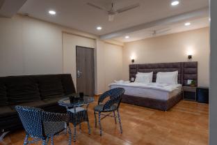 evoke express candolim