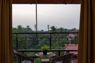 evoke express candolim