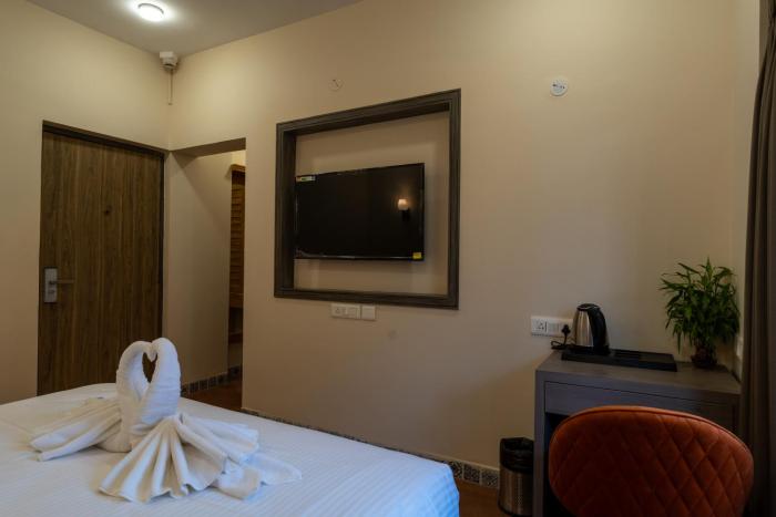 evoke express candolim