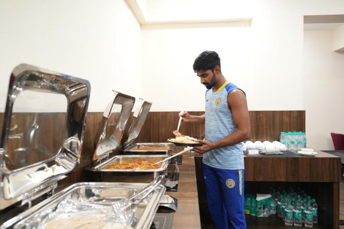 evoke express candolim