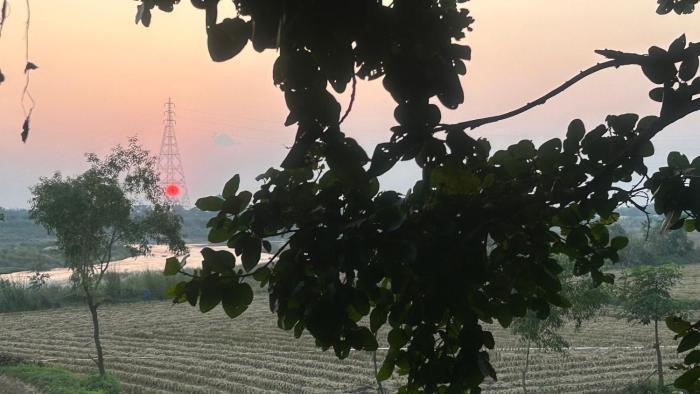 golok riverside retreat