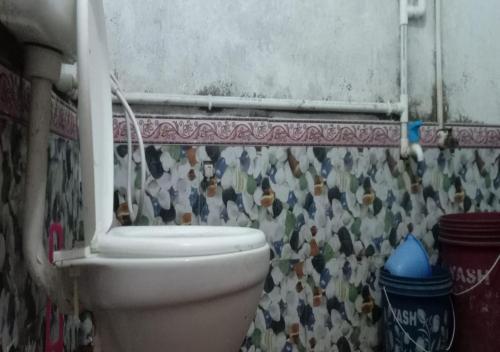 golok riverside retreat