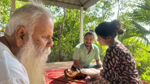 golok riverside retreat