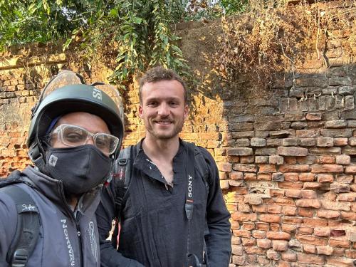 golok riverside retreat