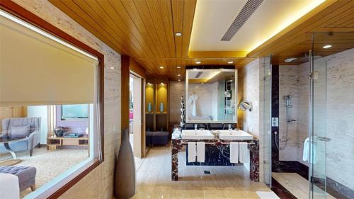 Hotel-Img