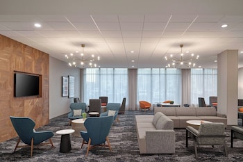 Courtyard By Marriott Madison,,3 star