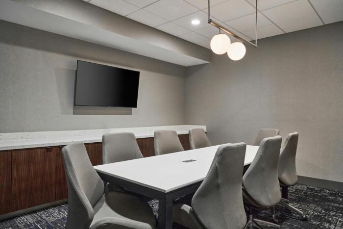 courtyard by marriott madison
