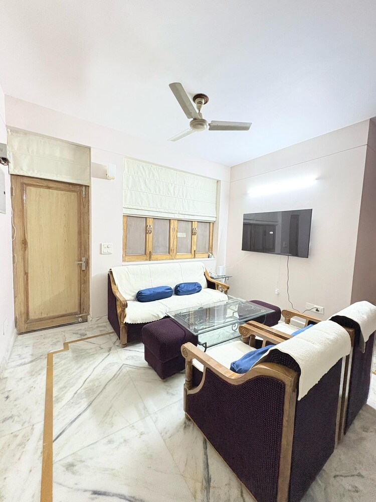 luxury 2 bedrooms apartment