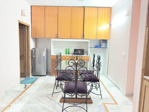 luxury 2 bedrooms apartment