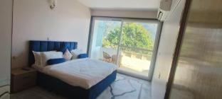 luxury 2 bedrooms apartment