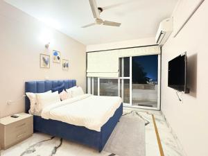 luxury 2 bedrooms apartment