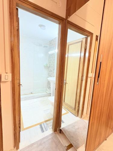 Luxury 2 Bedroom's Apartment,,3 star