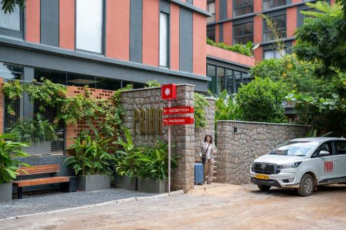 Priya Hyderabad,,4 star