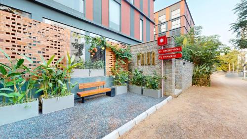 Priya Hyderabad,,4 star