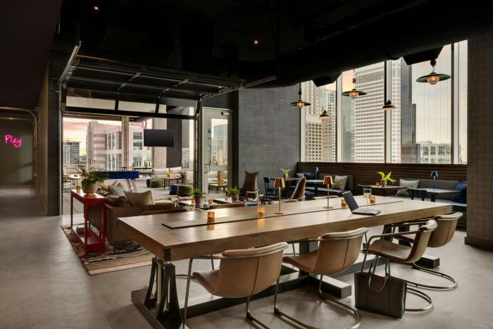 moxy charlotte downtown