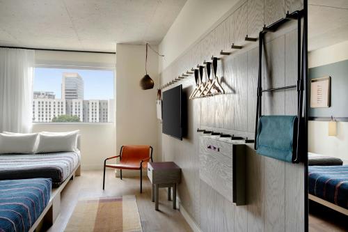 moxy charlotte downtown