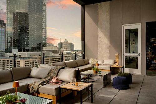 moxy charlotte downtown
