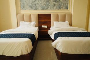 hotel jms grand jaunpur