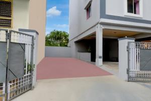 super townhouse vanasthalipuram near deer national park