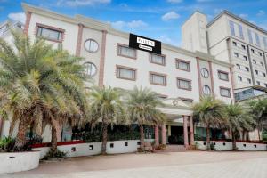 palette by checkin anand formerly hotel la casa inn