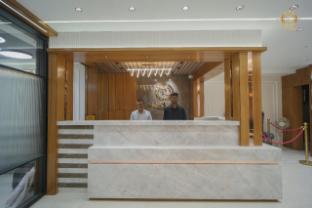 hotel radhika regency