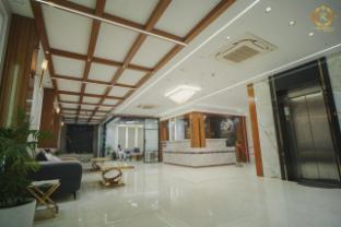 hotel radhika regency