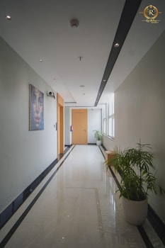 hotel radhika regency