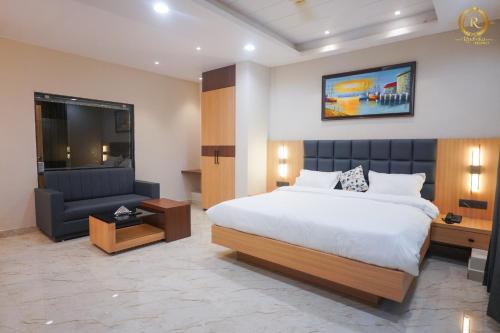 Hotel Radhika Regency,,2 star