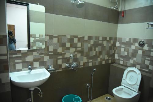 hotel siddharth inn raipur junction