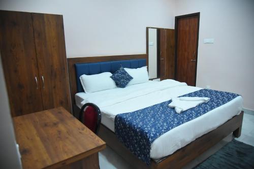 Hotel Siddharth Inn, Raipur Junction,,2 star