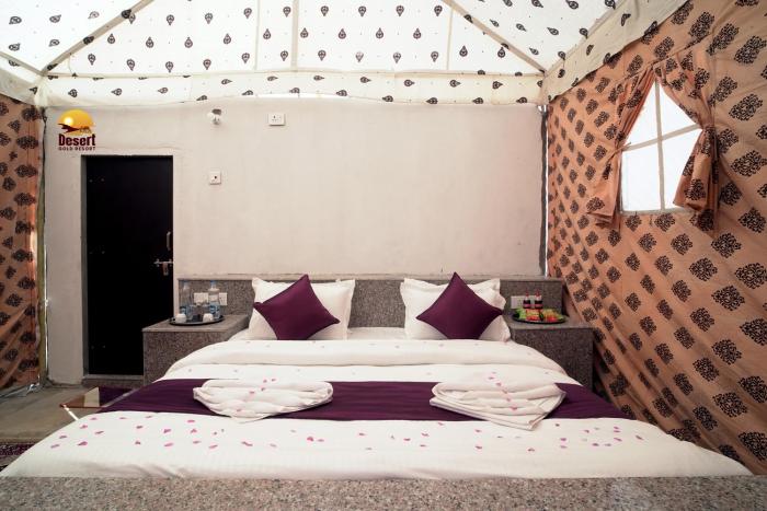 desert gold resort