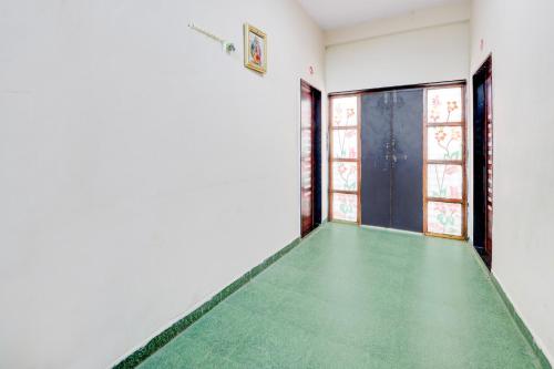 Spot On Hotel Satkar Bar And Lodge,,3 star