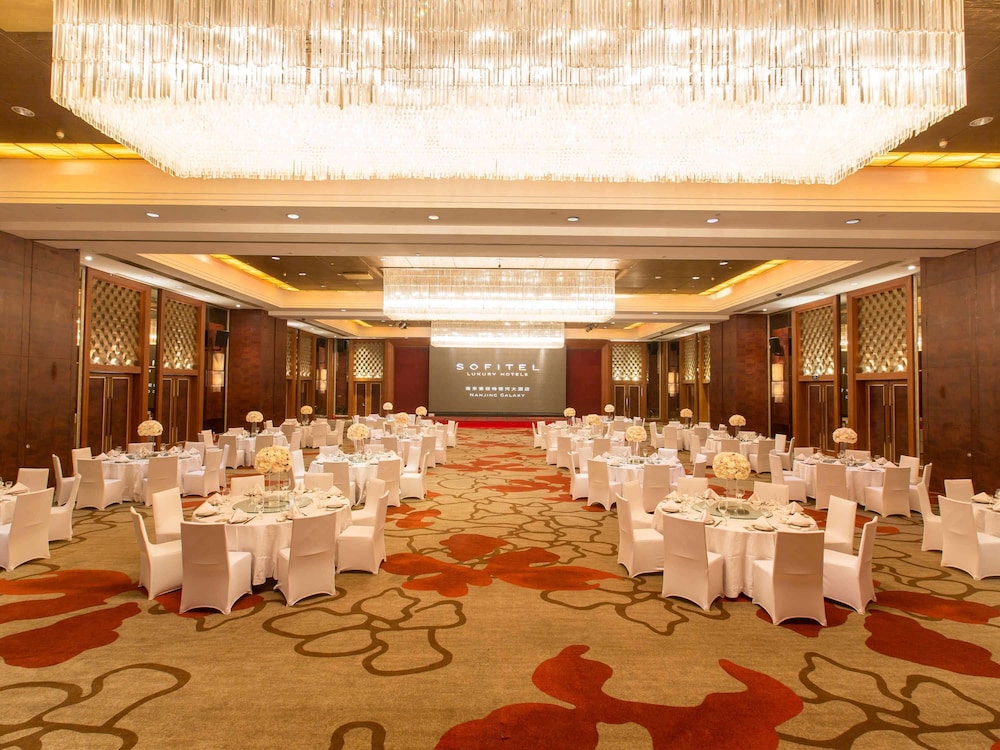 sofitel nanjing galaxy suning