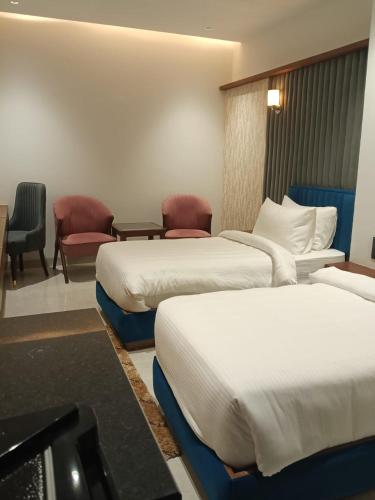 The Kemberly Hotel,,3 star