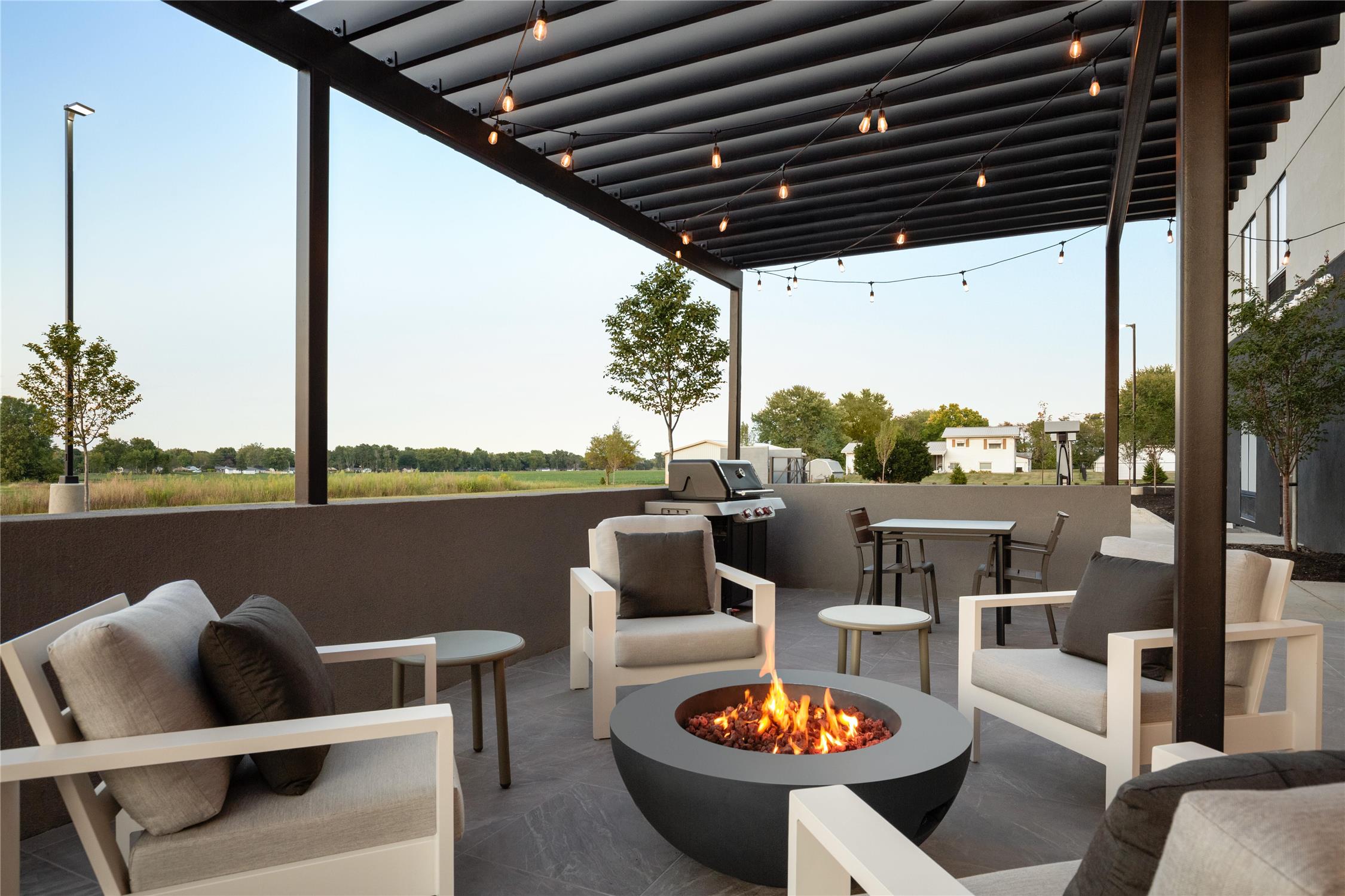 livsmart studios by hilton kokomo